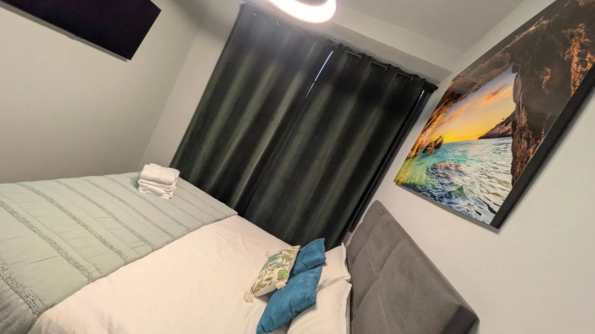 Apartamento Alma De Malaga 2Br Stay With Art History & Comfort In The Heart Of The City