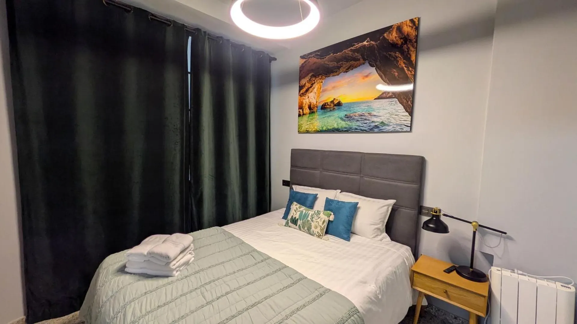 Alma De Malaga 2Br Stay With Art History & Comfort In The Heart Of The City Espagne